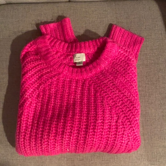 Worn once hot pink A New Day sweater - Picture 1 of 3
